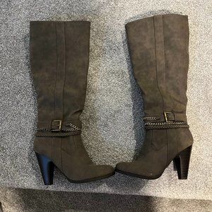 Just Fab; size 8W knee high boots